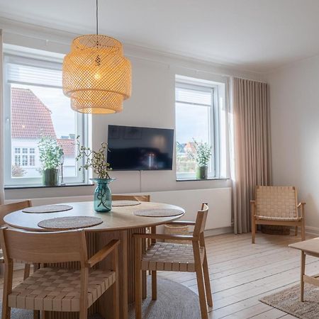 Newly Renovated 1-Bed Apartment In Aalbor Kültér fotó