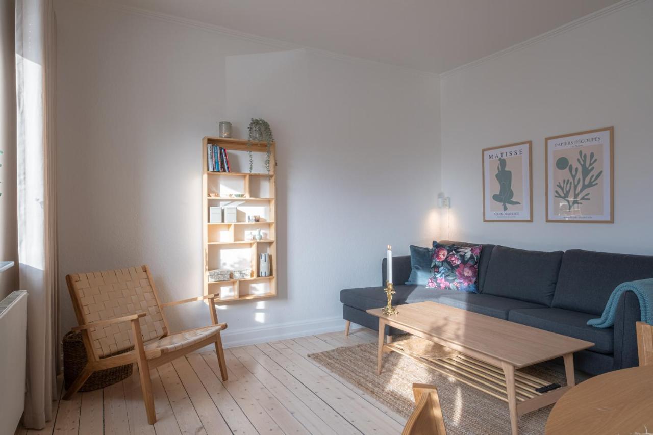 Newly Renovated 1-Bed Apartment In Aalbor Kültér fotó