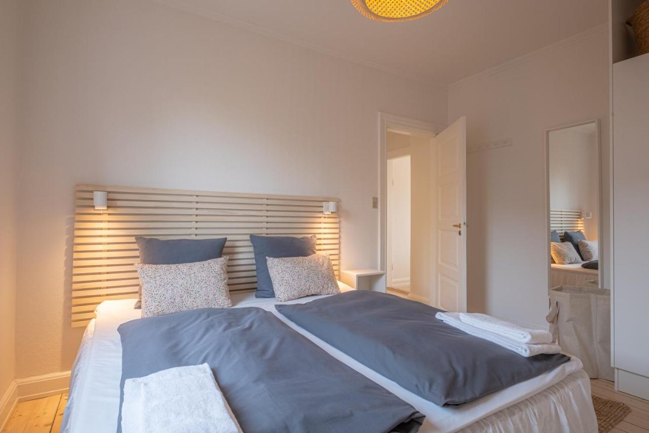 Newly Renovated 1-Bed Apartment In Aalbor Kültér fotó